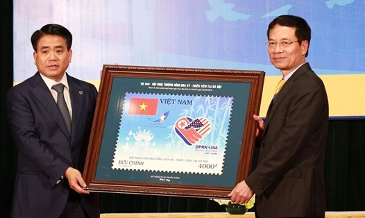 Hình ảnh tại lễ phát hành đặc biệt bộ tem "Chào mừng thượng đỉnh Mỹ - Triều Tiên tại Hà Nội. Ảnh: Hải Nguyễn.