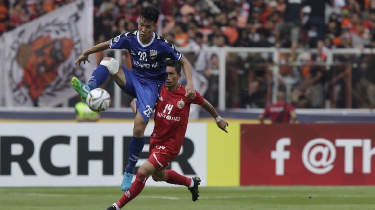 B. Bình Dương giành 1 điểm ngay tại "chảo lửa" Bung Karno của Persija Jakarta sau kết quả hòa 0-0 ở trận mở màn AFC Cup 2019. Ảnh: AFC