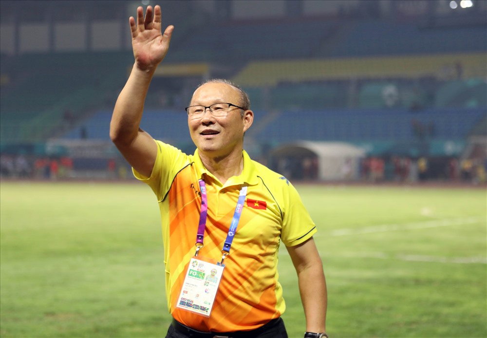 HLV Park Hang-seo được Vinh danh Fair Play, thành tựu trọn đời dành cho những người có công đóng góp và ảnh hưởng lớn đến nền bóng đá nước nhà. Ảnh: Đ.Đ