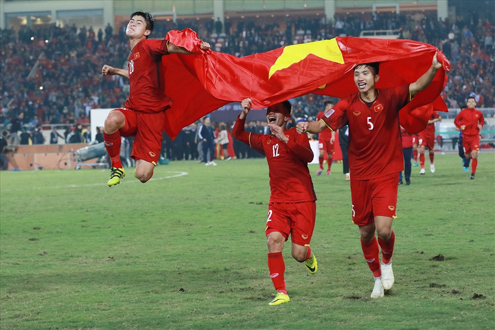 Thăng hoa trên sân cỏ. Ảnh: Hải Nguyễn