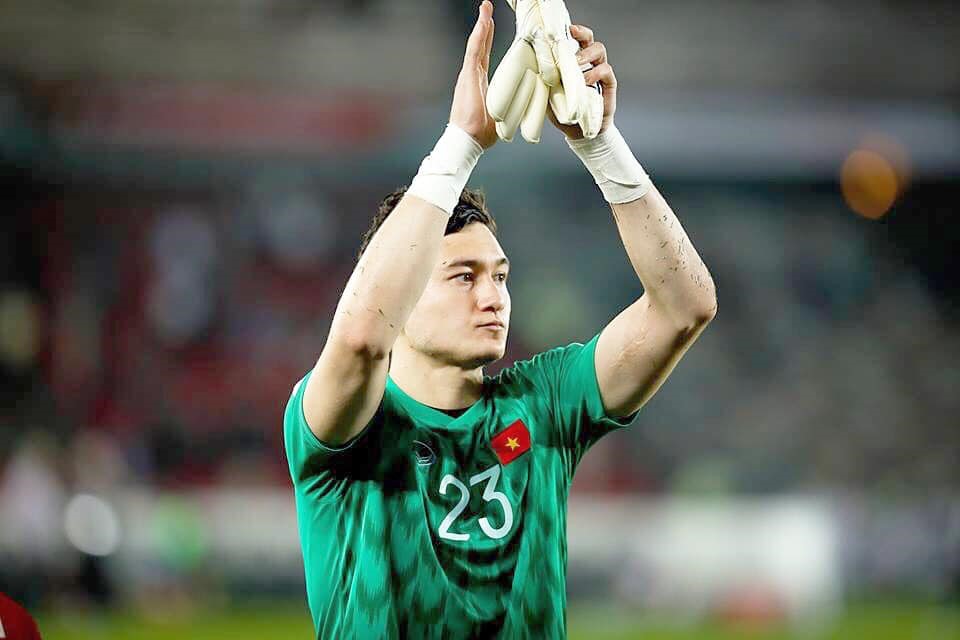 Thủ môn Đặng Văn Lâm. 