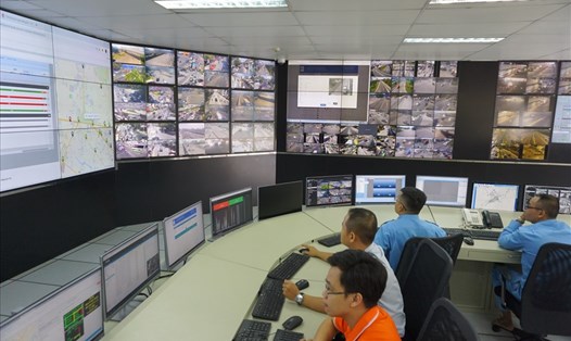 Trung tâm điều khiển giao thông đặt tại trụ sở quản lý đường hầm sông Sài Gòn (quận 2, TPHCM)    Ảnh: Minh Quân