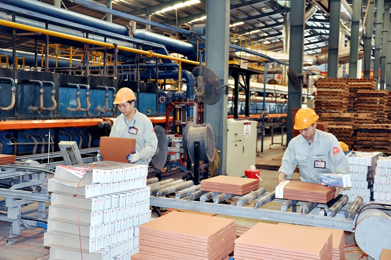 Doanh nghiệp thành lập mới có vốn đầu tư lớn tăng mạnh. Ảnh: MH