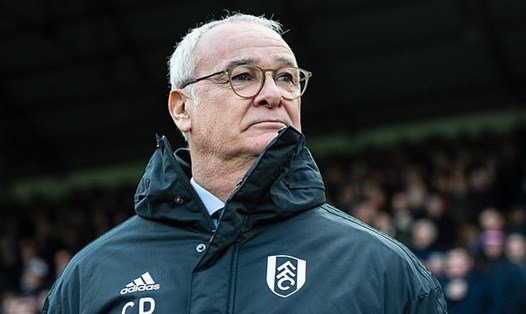 HLV Ranieri đang gặp nhiều khó khăn trong cuộc chiến trụ hạng cùng Fulham. Ảnh: Getty Images.