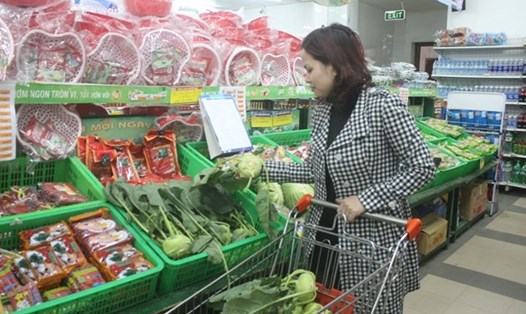 Nhiều siêu thị đã mở cửa phục vụ người tiêu dùng từ mùng 2 Tết. Ảnh: Huyên Nguyễn