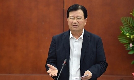 Phó Thủ tướng Trịnh Đình Dũng: Hành động quyết liệt để ngăn chặn, khống chế dịch tả lợn Châu Phi.