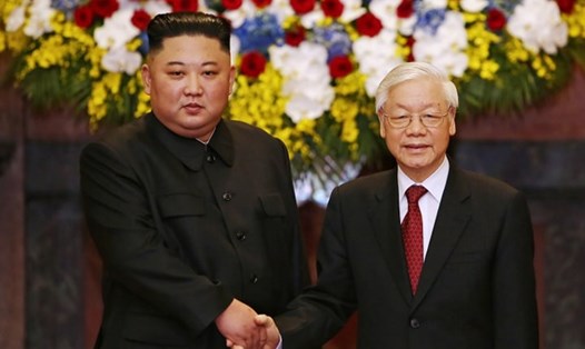   Tổng Bí thư, Chủ tịch Nước Nguyễn Phú Trọng hội đàm với Chủ tịch Triều Tiên Kim Jong-un. Ảnh: Hải Nguyễn.