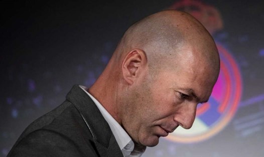 Zidane với nhiệm vụ đưa Real trở lại vĩ đại. Ảnh: Goolfm