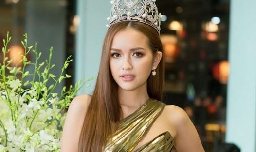Ngọc Châu đại diện Việt Nam thi Hoa hậu Siêu quốc gia 2019.