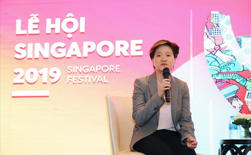 Bà Catherine Wong Siow Ping - Đại sứ Singapore tại Việt Nam: ''Lễ hội là cơ hội tuyệt vời để mở rộng giao lưu văn hóa Singapore - Việt Nam...".
