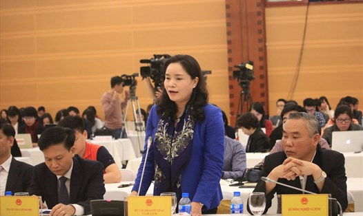 Thứ trưởng Bộ VHTT&DL Trịnh Thị Thuỷ trả lời tại Họp báo Chính phủ thường kỳ tháng 2 về tổ chức dâng sao giải hạn,lợi dụng tín ngưỡng để trục lợi. Ảnh: CL