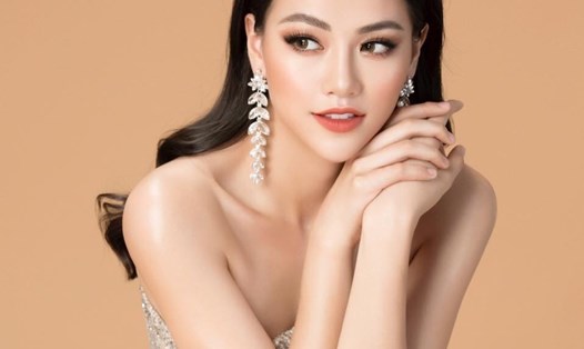 Hoa hậu Phương Khánh biến đổi tùy theo cách trang điểm.
