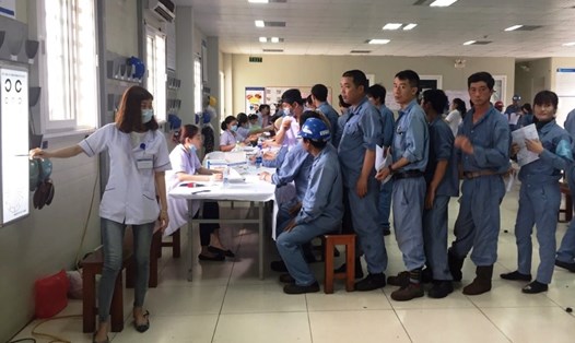 Buổi khám sức khỏe cho công nhân Công ty TNHH Vận hành kinh doanh MCC Việt Nam