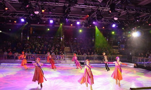 Hoạt động giải trí trên tàu biển.