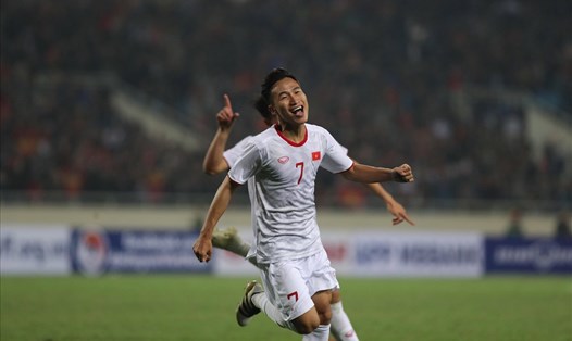 Triệu Việt Hưng mang về bàn thắng quý giá, thắp lên hi vọng giành vé đến sân chơi châu lục cho U23 Việt Nam. Ảnh: Sơn Tùng