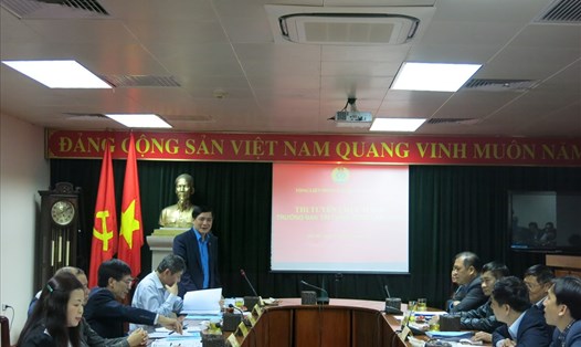 Chủ tịch Tổng LĐLĐVN Bùi Văn Cường phát biểu tại buổi tổ chức bảo vệ đề án thi tuyển chức danh Trưởng ban Tài chính Tổng LĐLĐVN.
