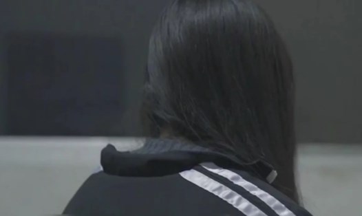 Nữ sinh 17 tuổi ở Trung Quốc tố cáo giáo viên của mình có hành vi xâm hại cô trong suốt 4 năm. Ảnh: Weibo