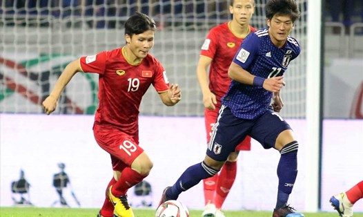 Quang Hải thi đấu ở nhiều cấp độ tuyển Việt Nam trong suốt hai năm 2018-2019. Ảnh Hữu Phạm