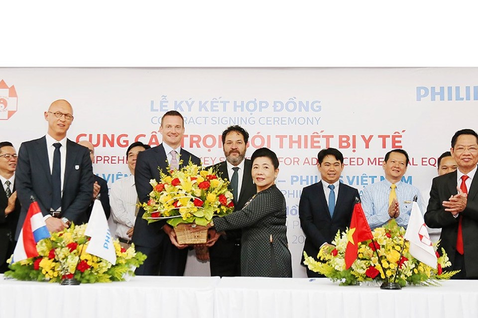Bệnh viện Hồng Đức trang bị giải pháp bệnh viện thông minh Bệnh viện Hồng Đức trang bị giải pháp bệnh viện thông minh