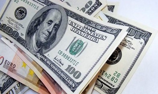 Tỷ giá ngoại tệ 12.4: USD tăng mạnh sau công bố bất ngờ của Mỹ 