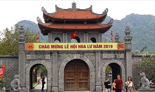 Lễ hội Hoa Lư năm 2019 sẽ chính thức khai mạc vào 20h ngày 13.4 (tức ngày 9.3 âm lịch). Ảnh: NT