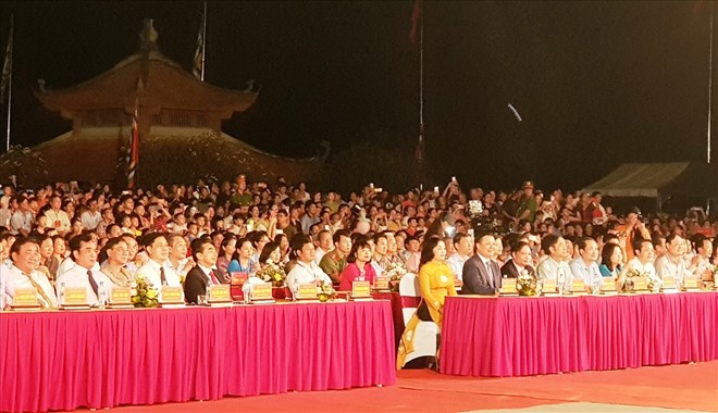 Ninh Bình:     Khai mạc Lễ hội Hoa Lư năm 2019