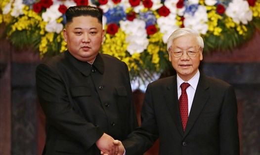 Tổng Bí thư, Chủ tịch Nước Nguyễn Phú Trọng và Chủ tịch Triều Tiên Kim Jong-un. Ảnh: PV