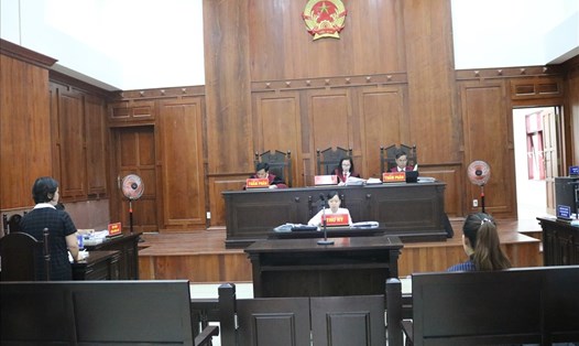 Phiên Tòa xử phúc thẩm vụ mất khoản tiền 245 tỉ đồng gửi tại ngân hàng của bà Chu Thị Bình.