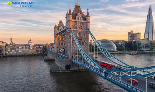 Tour đi Anh giảm mạnh dịp hè.