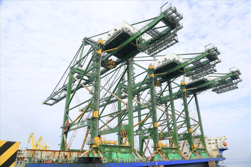 Đây là 3 siêu cẩu trục cuối cùng trong đơn hàng 12 cái xuất sang Ấn Độ.