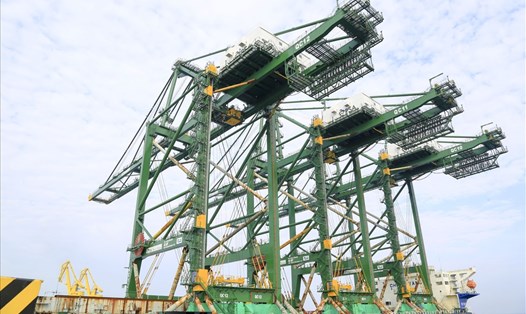 Đây là 3 siêu cẩu trục cuối cùng trong đơn hàng 12 cái xuất sang Ấn Độ.