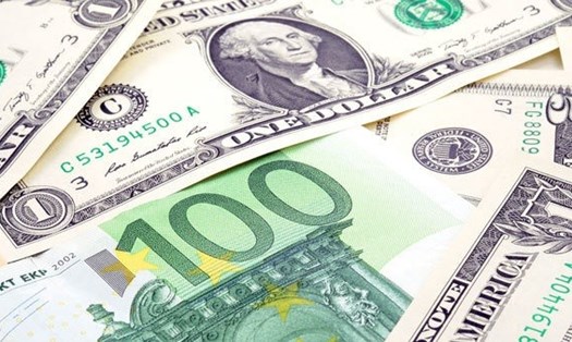Tỷ giá ngoại tệ 20.4: USD đồng loạt tăng mạnh phiên cuối tuần