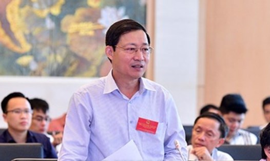 Ông Bùi Văn Cửu - Phó Chủ tịch UBND tỉnh Hoà Bình chia sẻ về vụ gian lận điểm thi năm 2018. Ảnh: QUOCHOI.VN