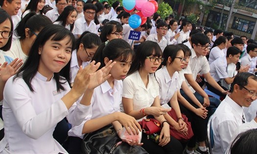 Học sinh trường THPT Trịnh Hoài Đức (thị xã Thuận An, tỉnh Bình Dương).