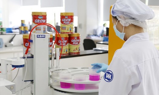 Đầu tư vào R&D và kiểm soát chất lượng giúp các sản phẩm sữa bột của Vinamilk đáp ứng được các tiêu chuẩn chất lượng trong nước và cả xuất khẩu