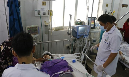 Các công nhân nằm điều trị tại bệnh viện.