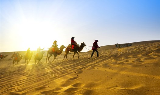 Sa mạc Vọng Âm.