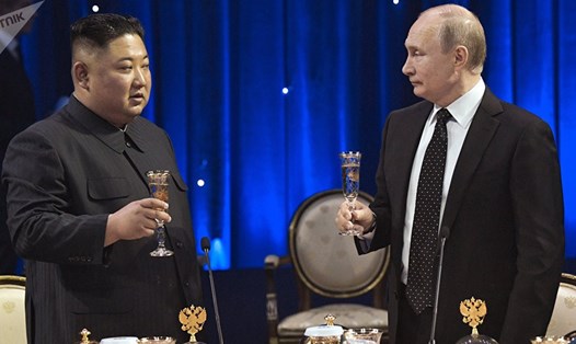 Ông Kim Jong-un và ông Vladimir Putin. Ảnh: Sputnik. 