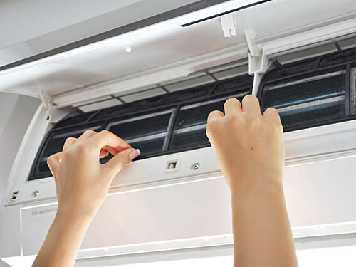 Máy lạnh là thủ phạm chính làm tăng điện năng tiêu thụ.   
