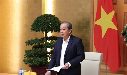 Phó Thủ tướng Thường trực Chính phủ Trương Hoà Bình chủ trì cuộc họp. Ảnh: VGP/Lê Sơn