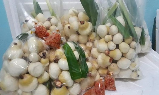 Trên thị trường 1kg mầm dừa được chào bán với giá từ 200-300 nghìn đồng  