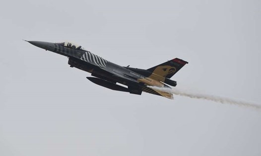Tiêm kích F-16. Ảnh: Reuters. 