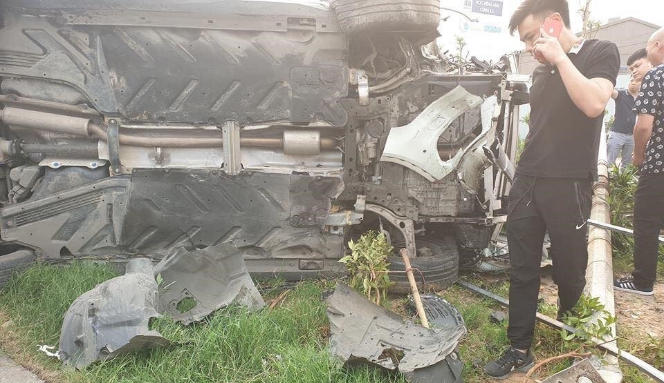 Vụ tai nạn kinh hoàng ở Cầu Giấy do nữ tài xế gây ra