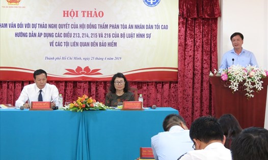 Ông Phan Văn Mến – Giám đốc BHXH TPHCM phát biểu tại hội thảo