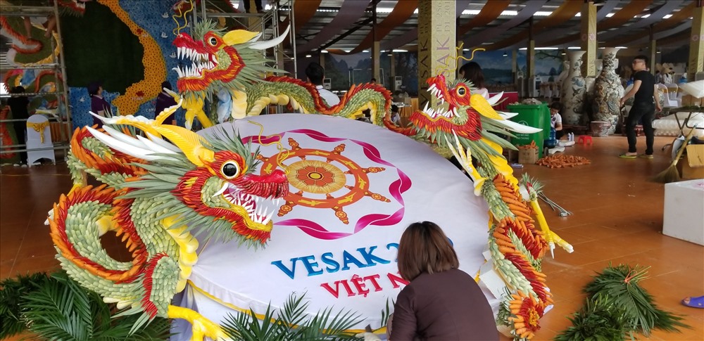 Công tác chuẩn bị cho lễ khai mạc Đại lễ Vesak LHQ 2019 đang được gấp rút thực hiện. Ảnh: HB
