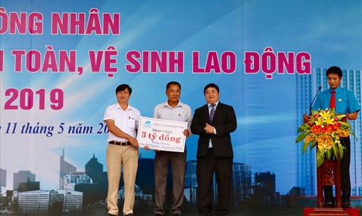 Công ty Cổ phần BMS GROUP Global hỗ trợ 3 tỷ đồng xây dựng 6 phòng học tại trường THCS Phong Hiền (huyện Phong Điền). Ảnh: PĐ.