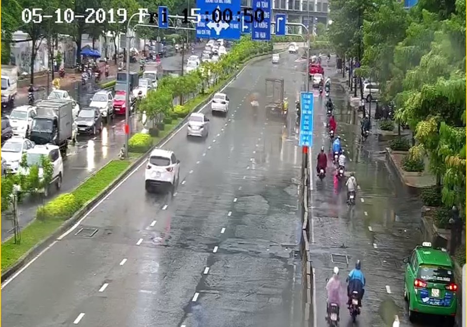 Trong trận mưa lớn vào ngày 5 và ngày 10.5 vừa qua, dù nhiều điểm ngập nặng nhưng tại lưu vực do máy bơm đảm trách đã không xảy ra ngập. Ảnh: T.S Trong trận mưa lớn vào ngày 5 và ngày 10.5 vừa qua, dù nhiều điểm ngập nặng nhưng tại lưu vực do máy bơm đảm trách đã không xảy ra ngập. Ảnh: T.S