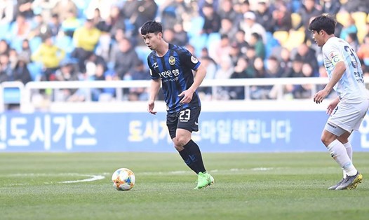 Công Phượng lần đầu tiên đá trọn 90 phút ở K.League 2019, tuy nhiên đội bóng của anh vẫn ngậm ngùi thất bại 0-1 trước Pohang ngay trên sân nhà.
