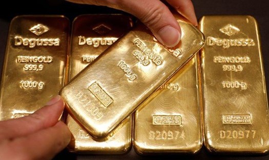 Giá vàng hôm nay 12.5: Vàng trong nước giảm ngược thế giới cuối phiên