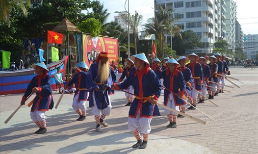 Trò diễn Bá Trạo, vừa là trò diễn nghệ thuật vừa là một nghi thức chính trong tế lễ. Ảnh: Châu Tường